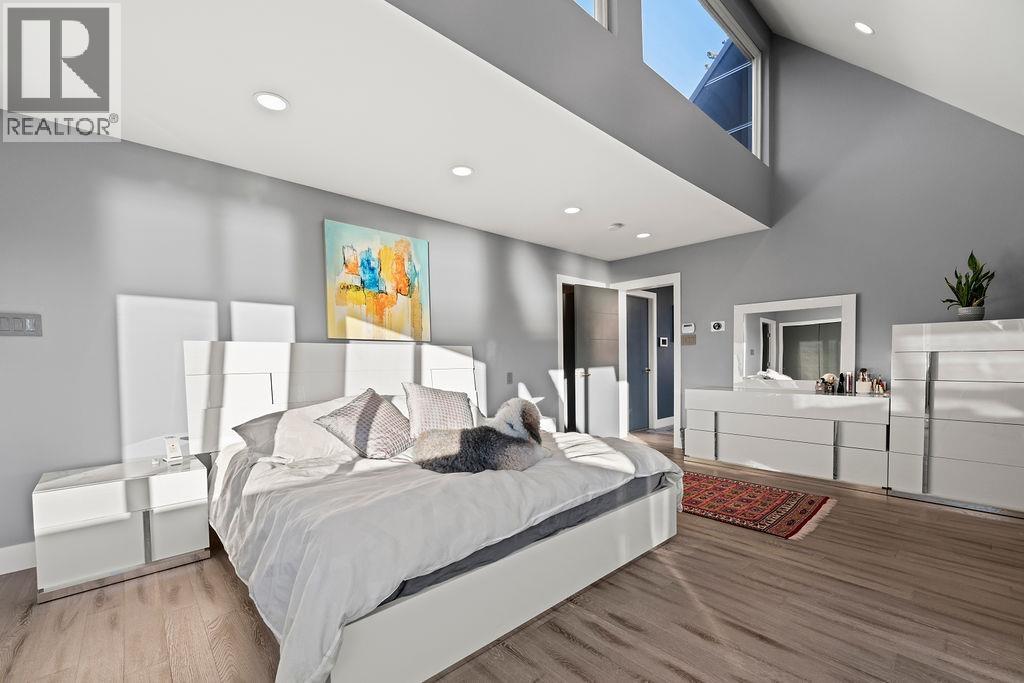 3722 SOUTHRIDGE PLACE, West Vancouver