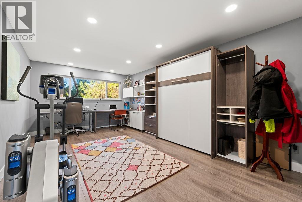 3722 SOUTHRIDGE PLACE, West Vancouver