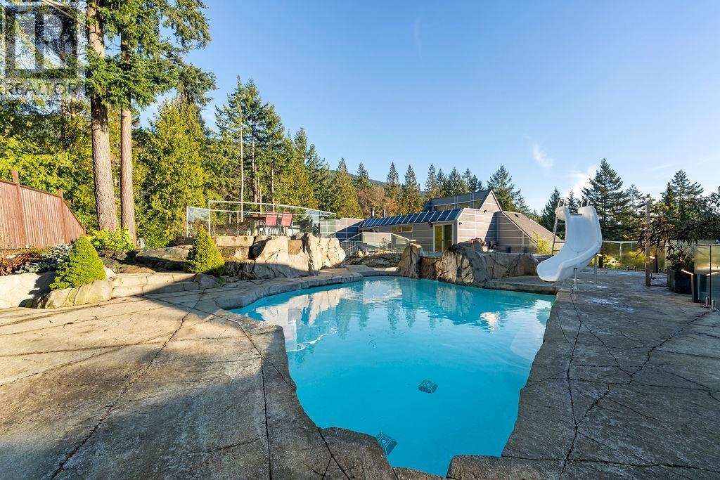 3722 SOUTHRIDGE PLACE, West Vancouver