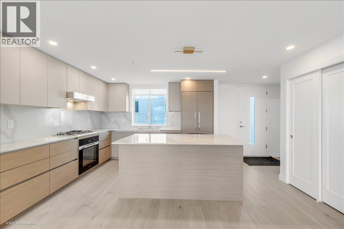 75 10333 RIVER DRIVE, Richmond