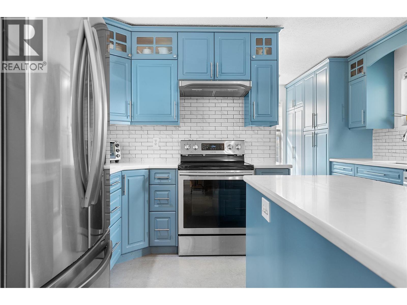  1277 Mountain View Road, Spallumcheen