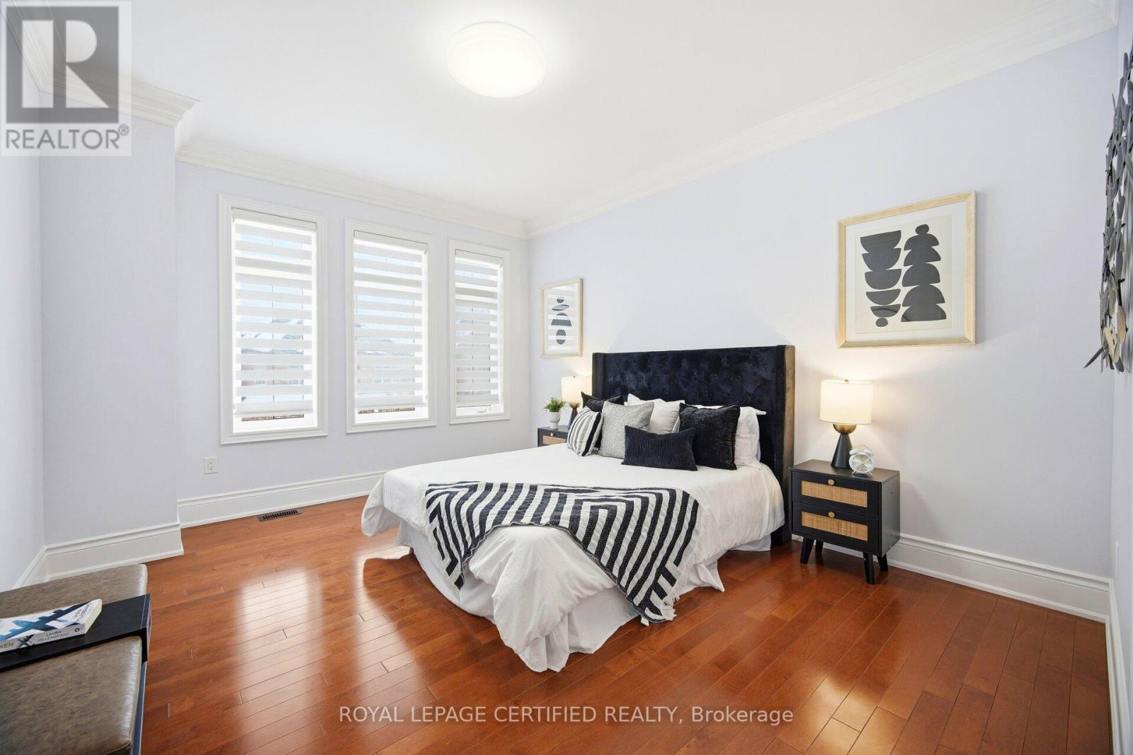 100 VIRTUE CRESCENT - 34
