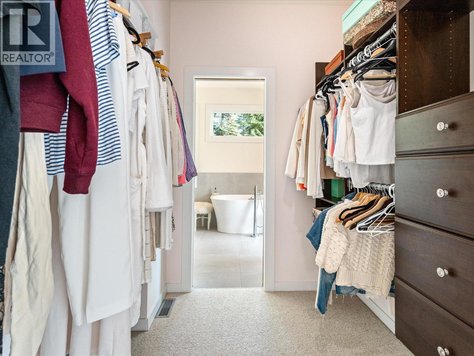 9331 EMERALD DRIVE, Whistler