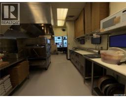 J3 2095 Prince Of Wales Drive, Regina, SK S4V3A6 Photo 17