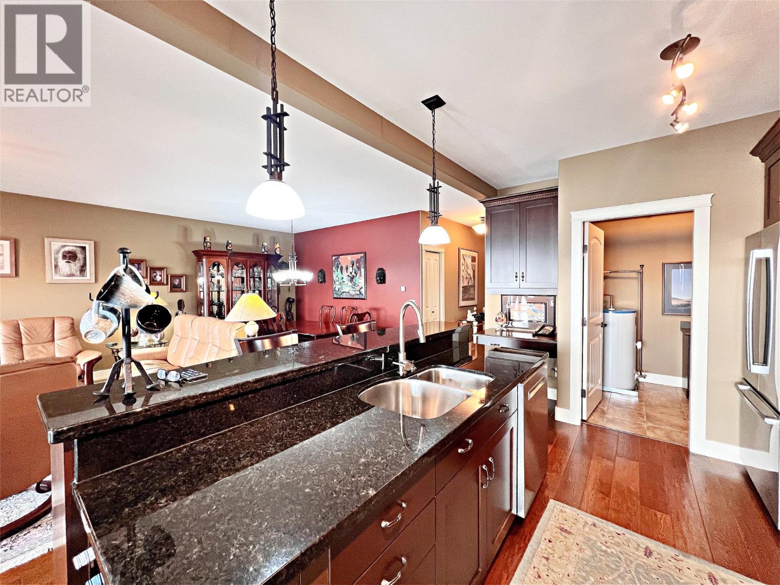 222 4350 Ponderosa Drive, Peachland