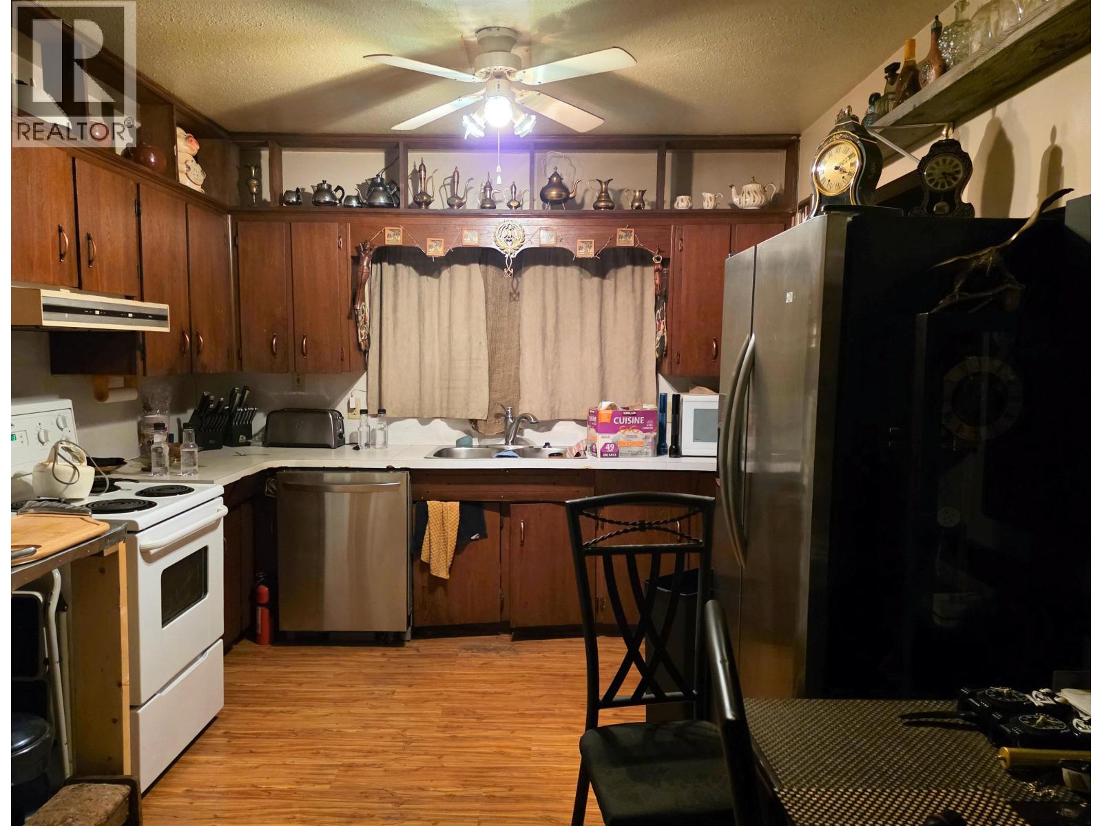 21881 TAYLOR AVENUE - 8