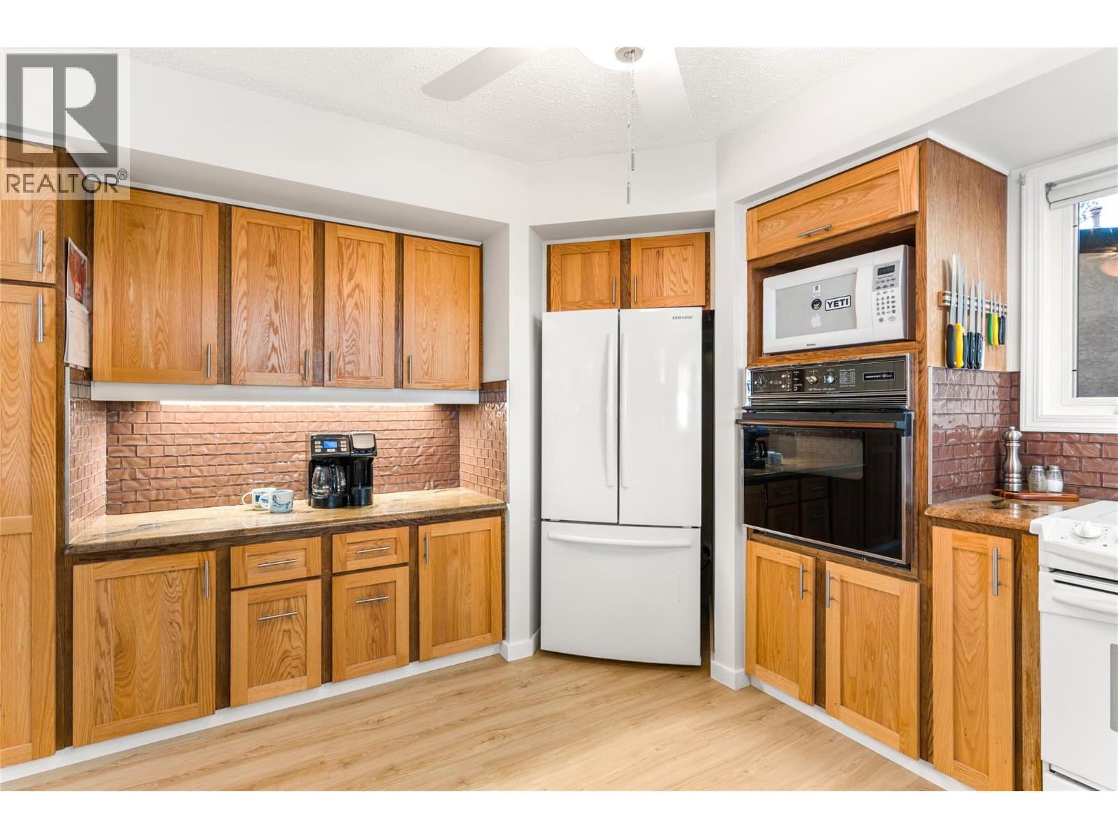 1674 Dogwood Drive, Revelstoke