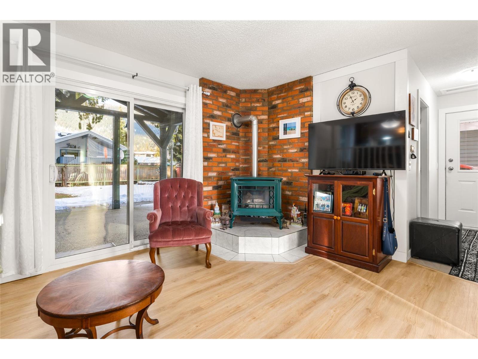 1674 Dogwood Drive, Revelstoke