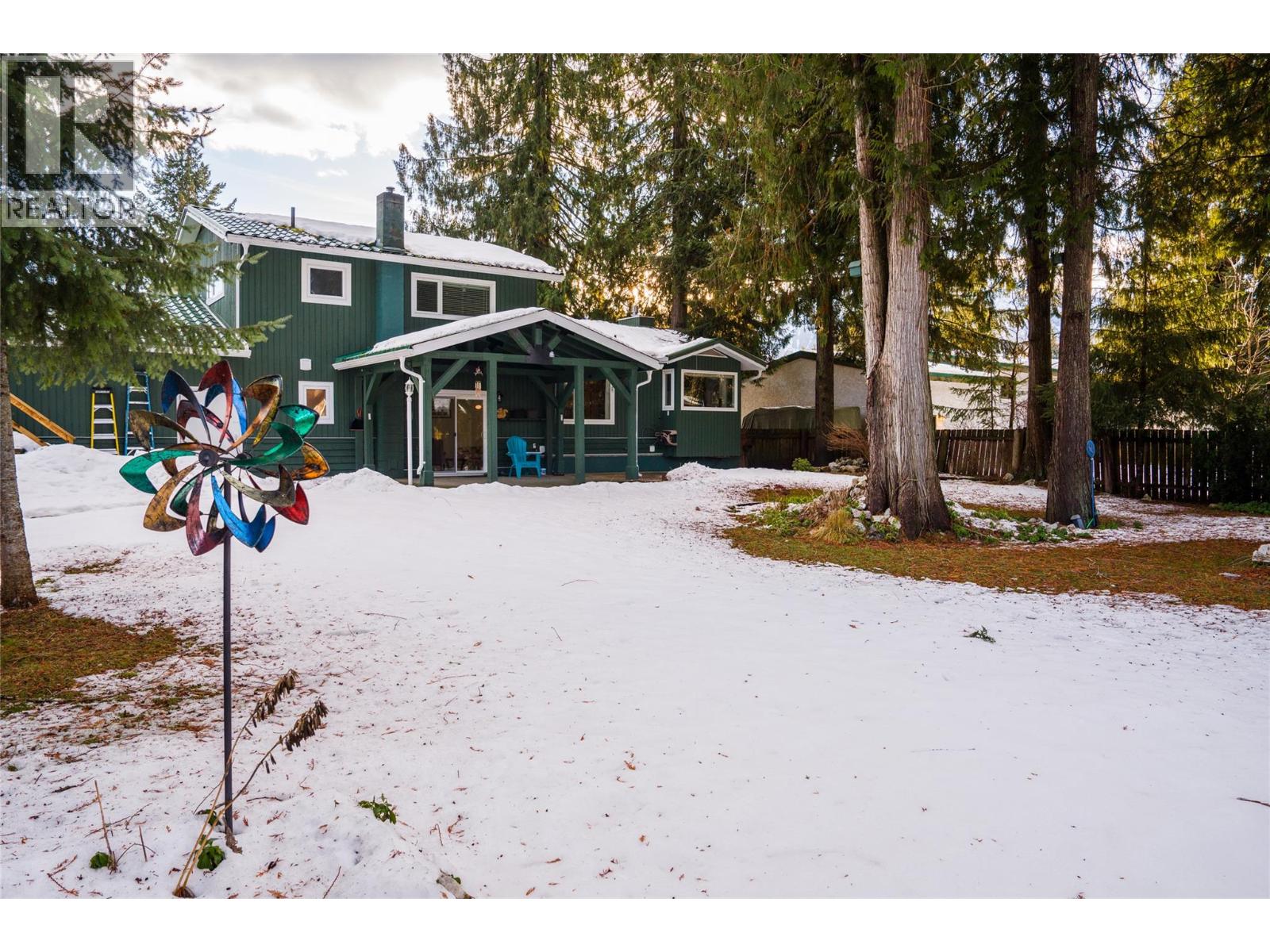 1674 Dogwood Drive, Revelstoke