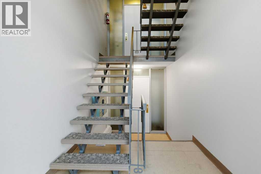 Single Family House for Sale in   Heritage Drive SE Acadia Calgary 