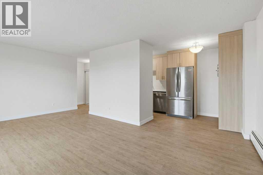 Single Family House for Sale in   Heritage Drive SE Acadia Calgary 