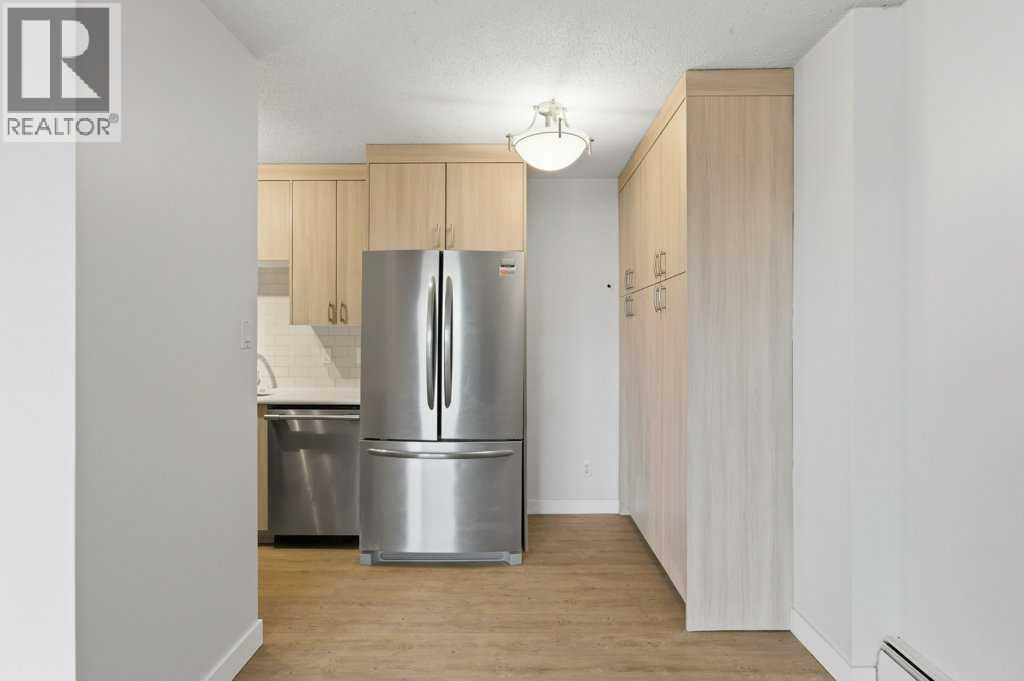 Single Family House for Sale in   Heritage Drive SE Acadia Calgary 