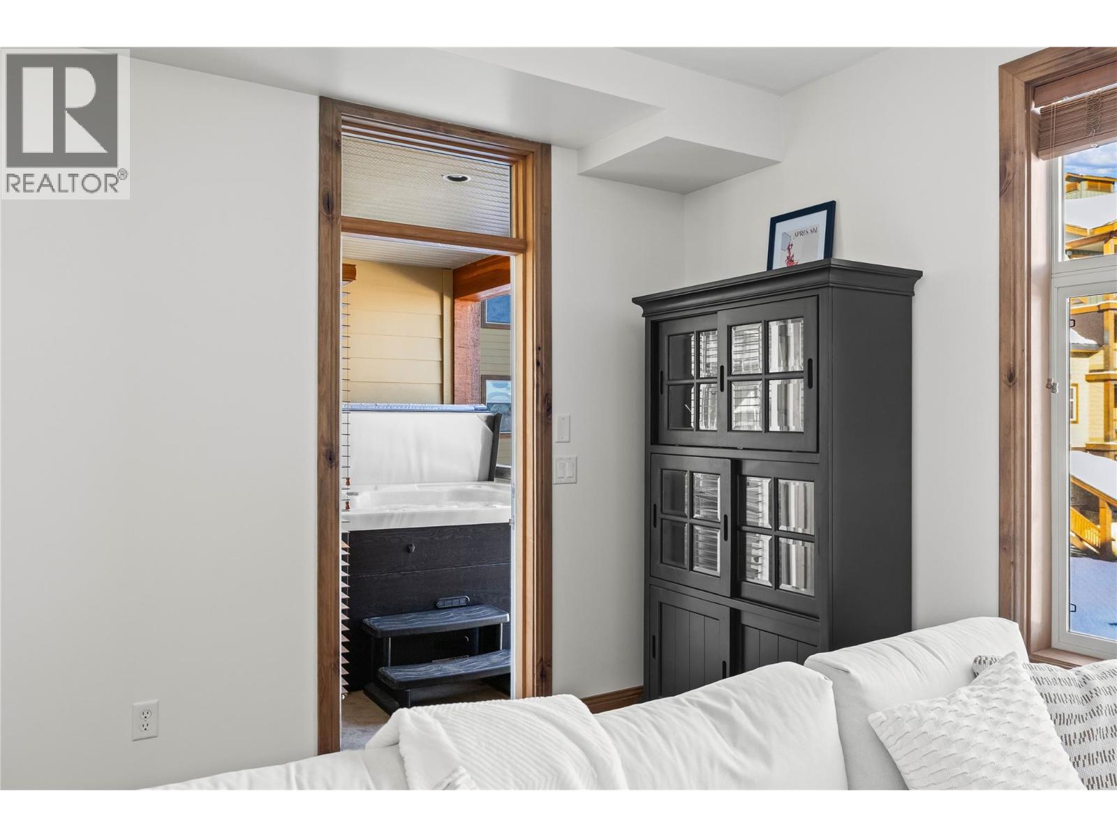 401 7700 Porcupine Road, Big White