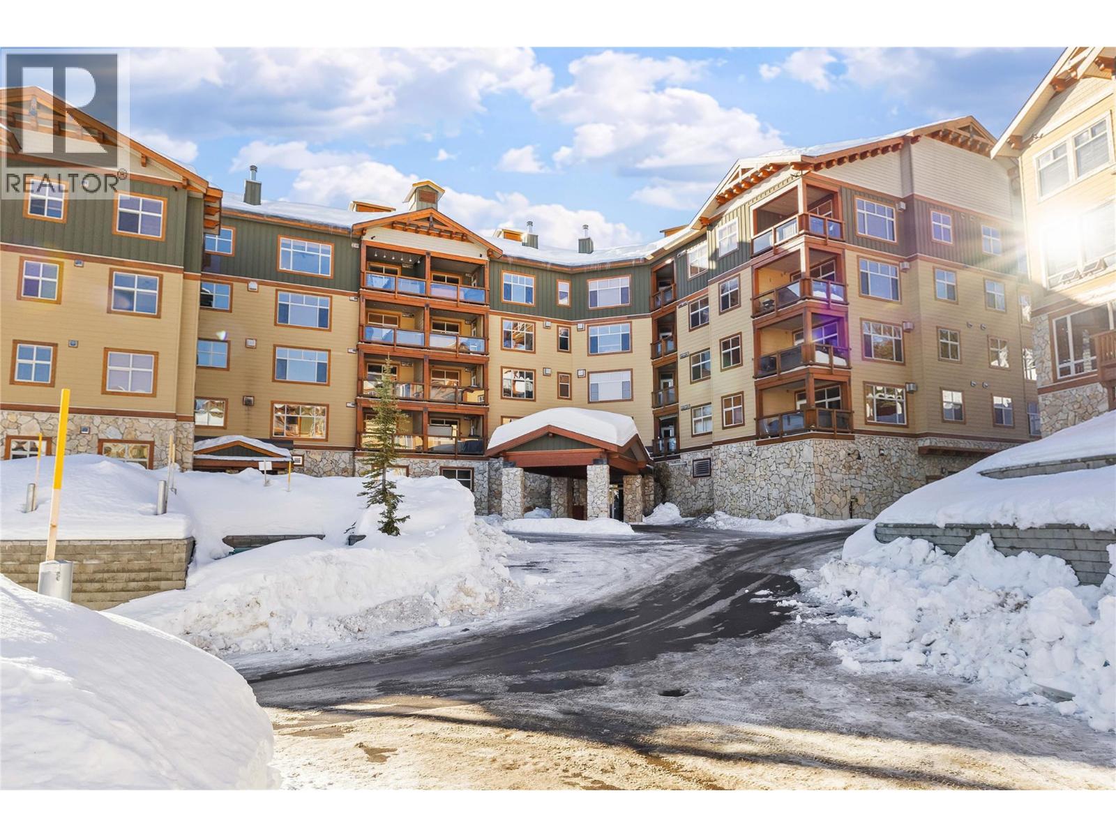 401 7700 Porcupine Road, Big White