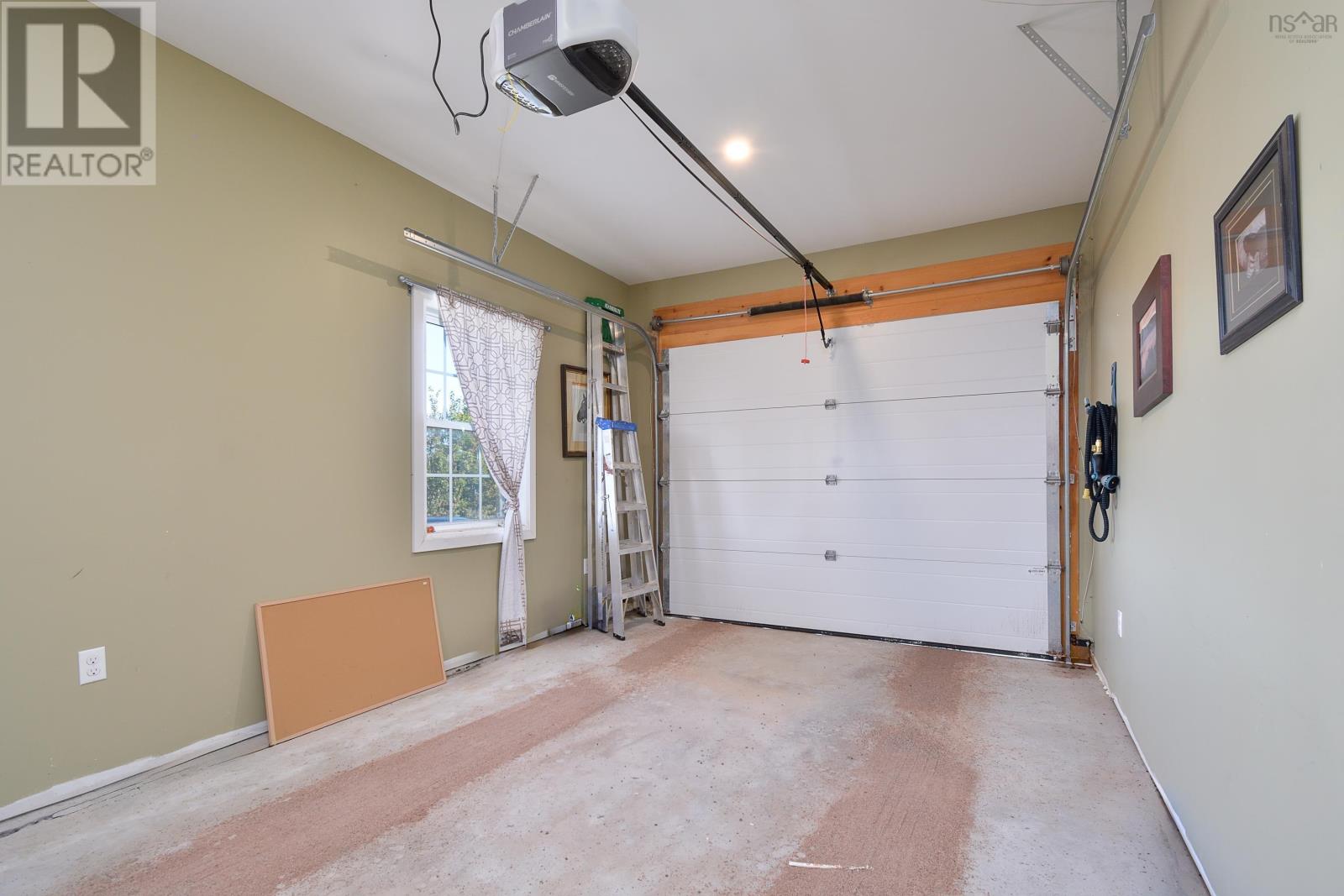 Property 31 of 45 of 39170 CABOT TRAIL Road