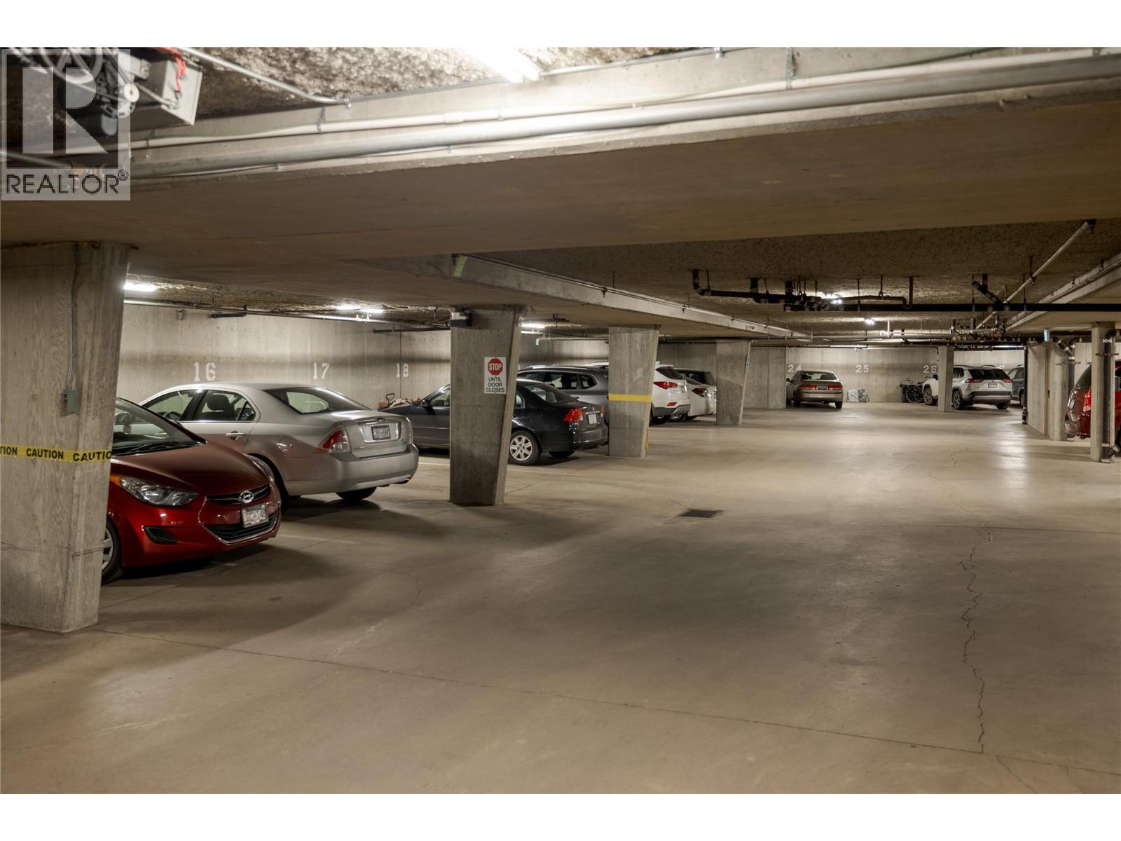 213 3335 Richter Street, Kelowna