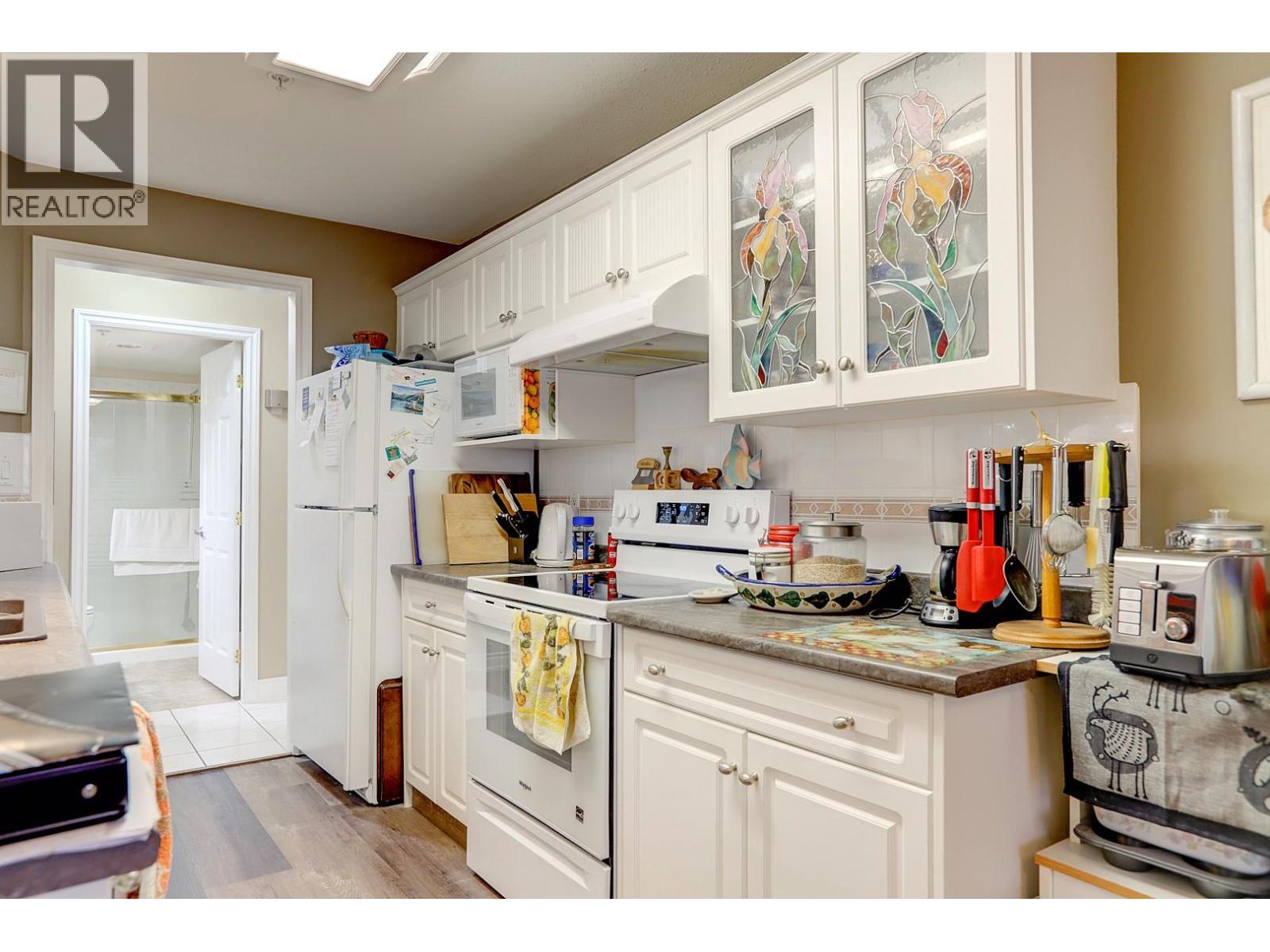 111 3220 Centennial Drive, Vernon