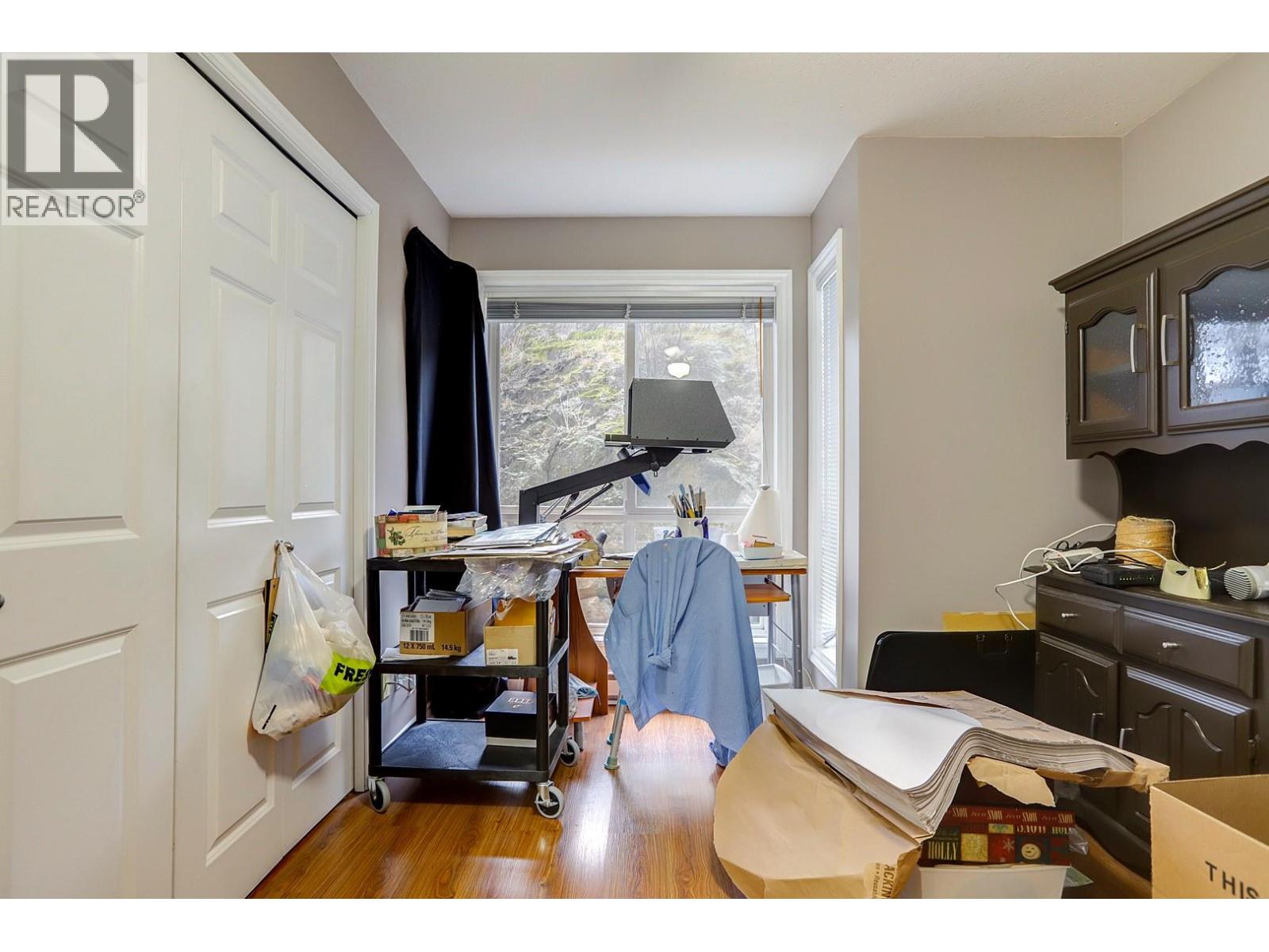 111 3220 Centennial Drive, Vernon