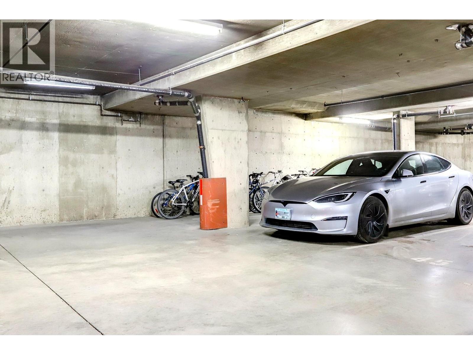 111 3220 Centennial Drive, Vernon