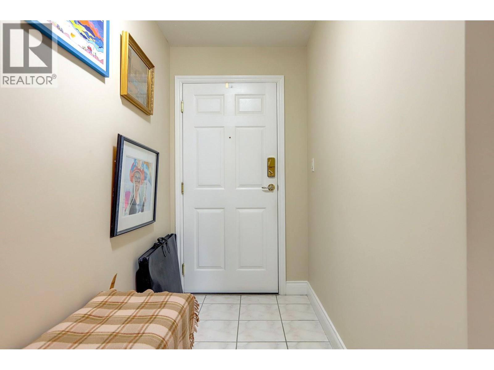 111 3220 Centennial Drive, Vernon