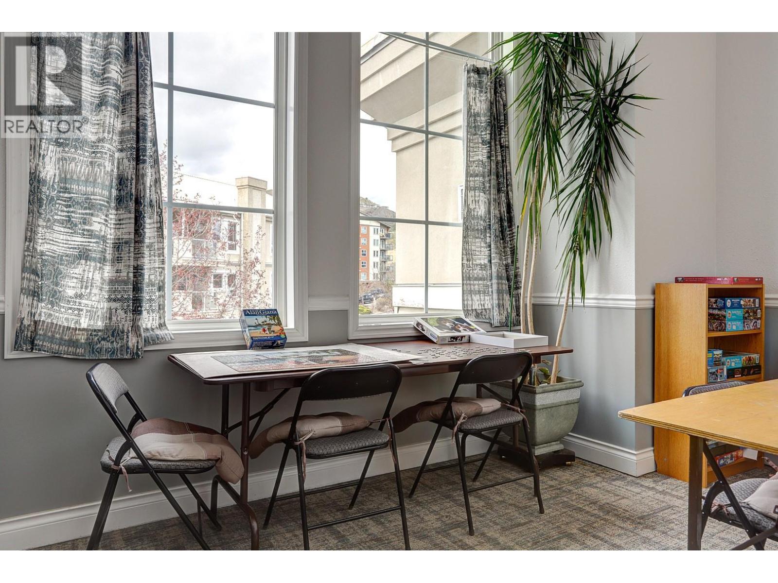 111 3220 Centennial Drive, Vernon