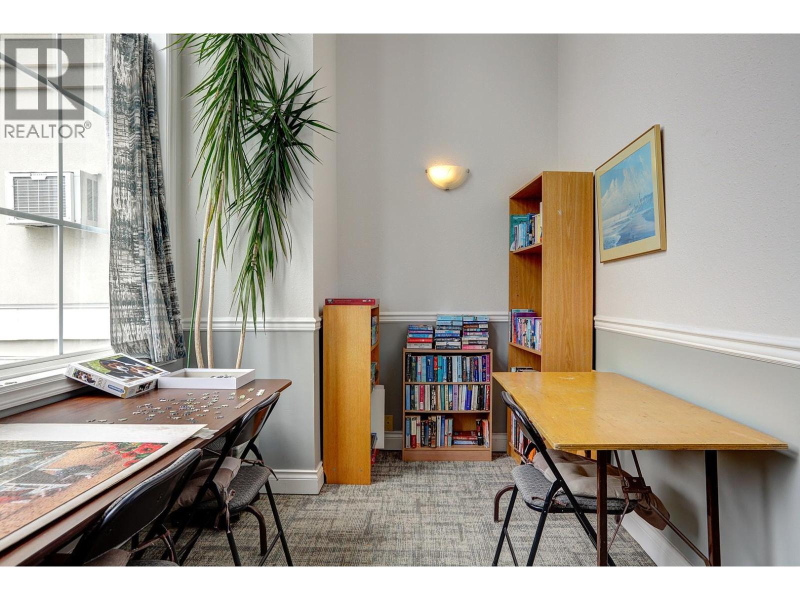 111 3220 Centennial Drive, Vernon