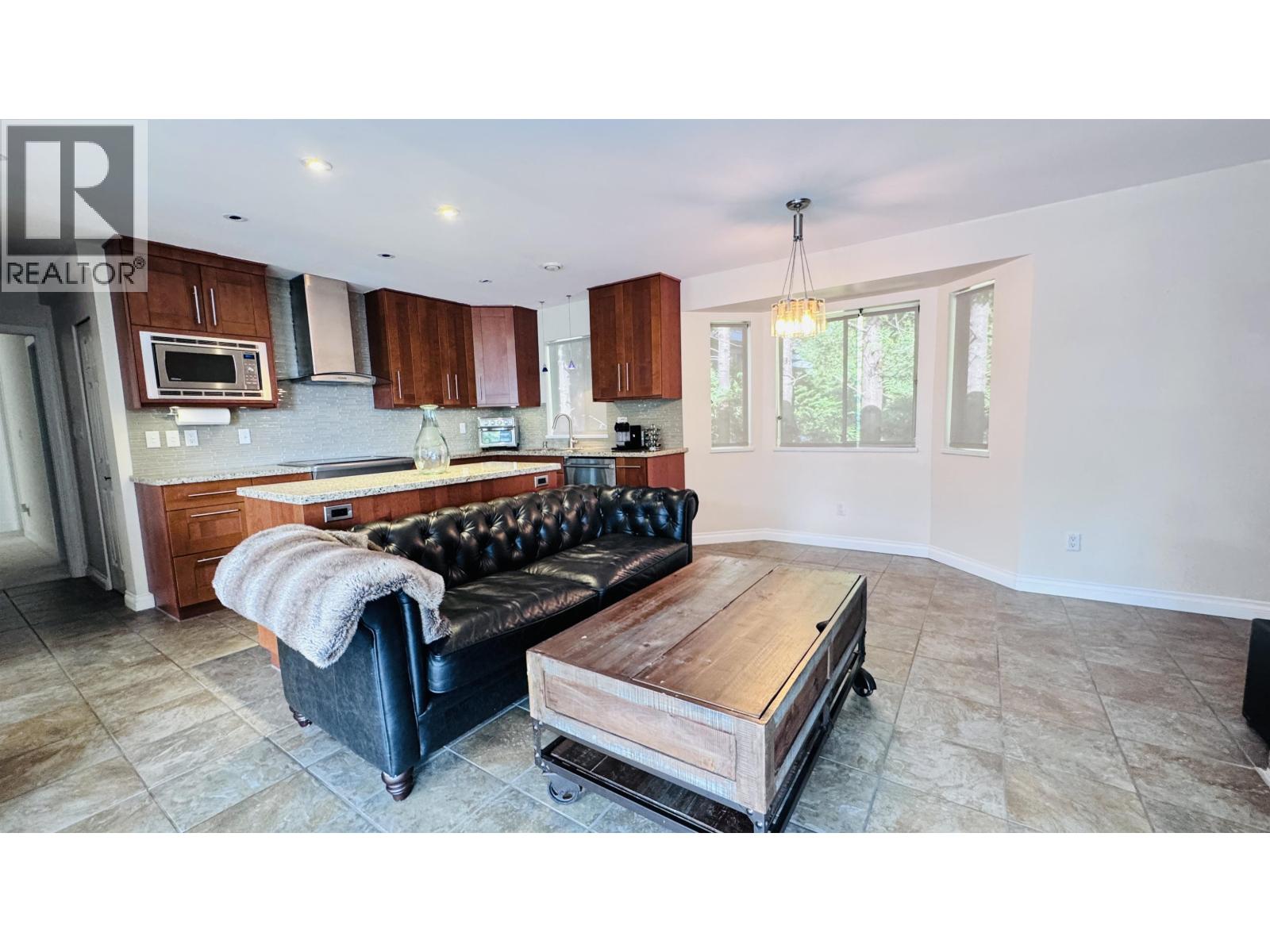 8515 ANSELL PLACE, West Vancouver