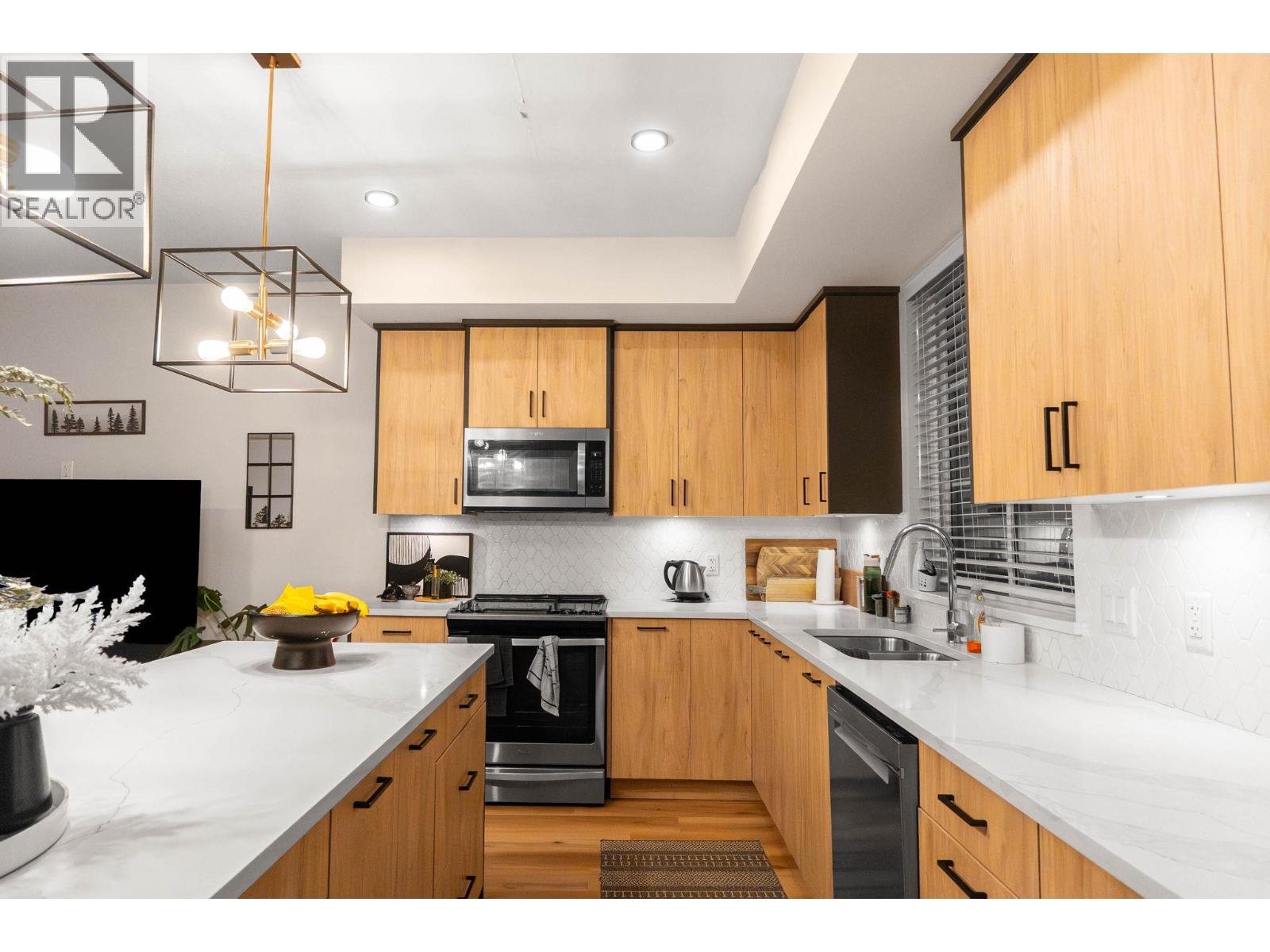 126 4025 Gellatly Road South, West Kelowna