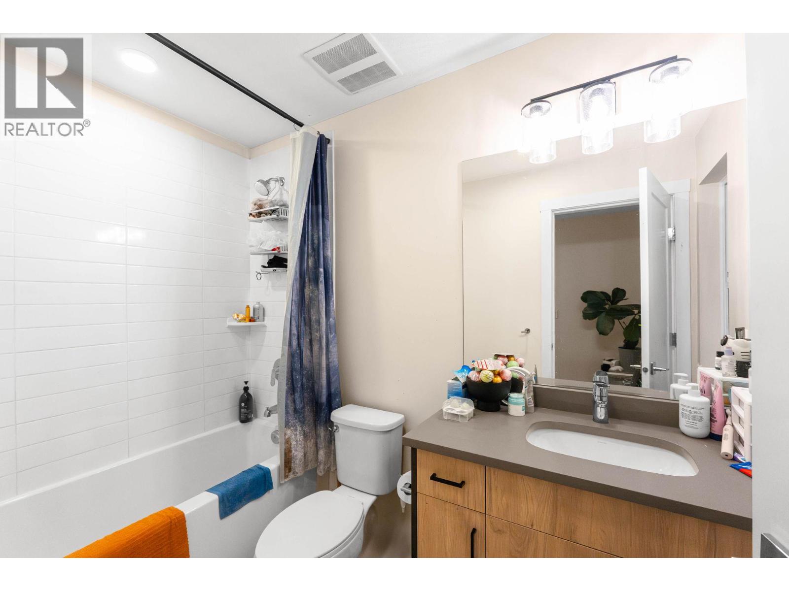 126 4025 Gellatly Road South, West Kelowna