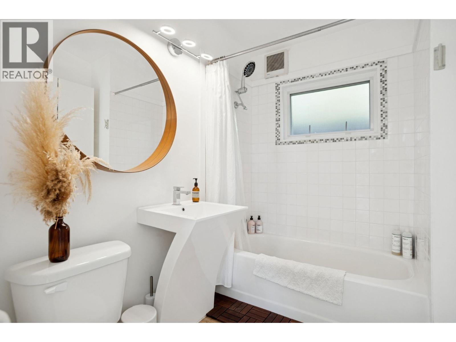 234 67 Street, Tsawwassen