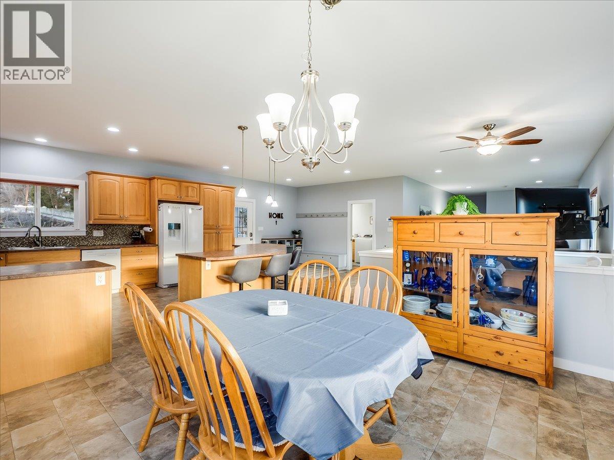 8480 Highway 22A, Trail