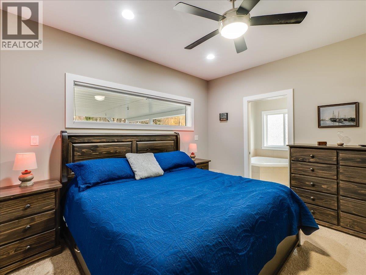 8480 Highway 22A, Trail