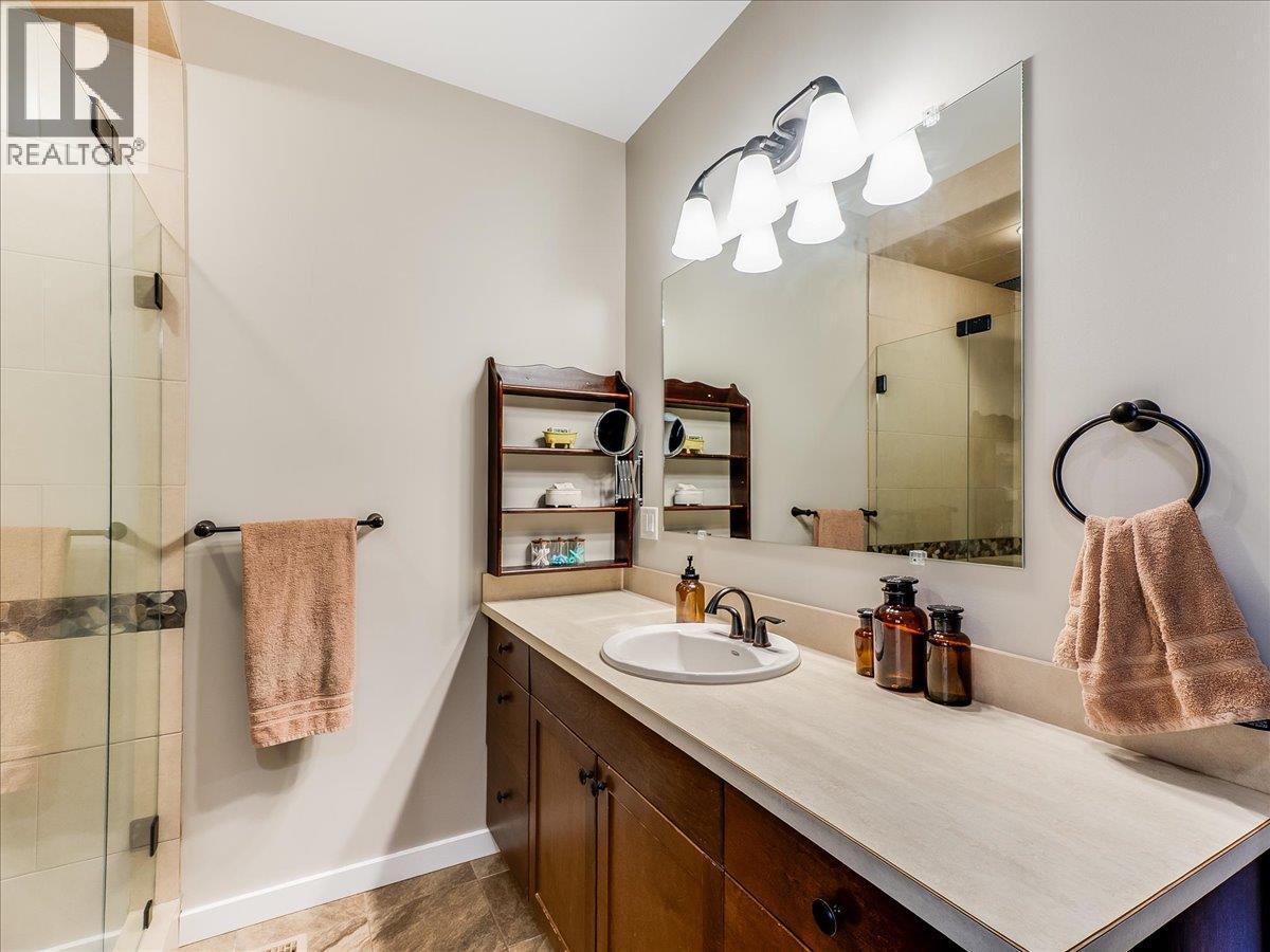 8480 Highway 22A, Trail