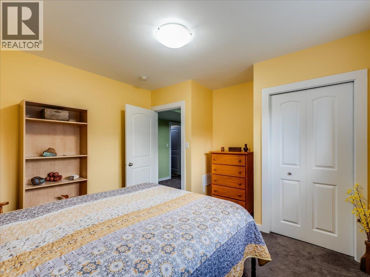 8480 Highway 22A, Trail