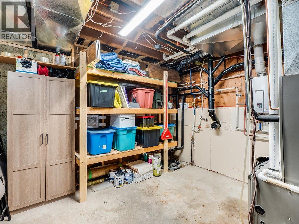 8480 Highway 22A, Trail