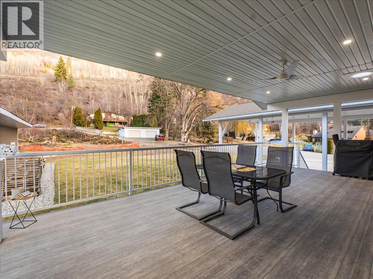 8480 Highway 22A, Trail