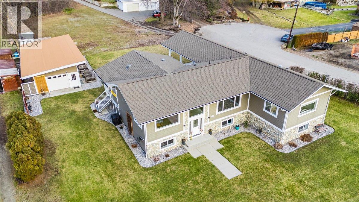 8480 Highway 22A, Trail