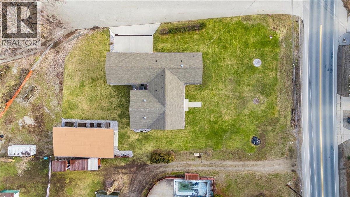 8480 Highway 22A, Trail