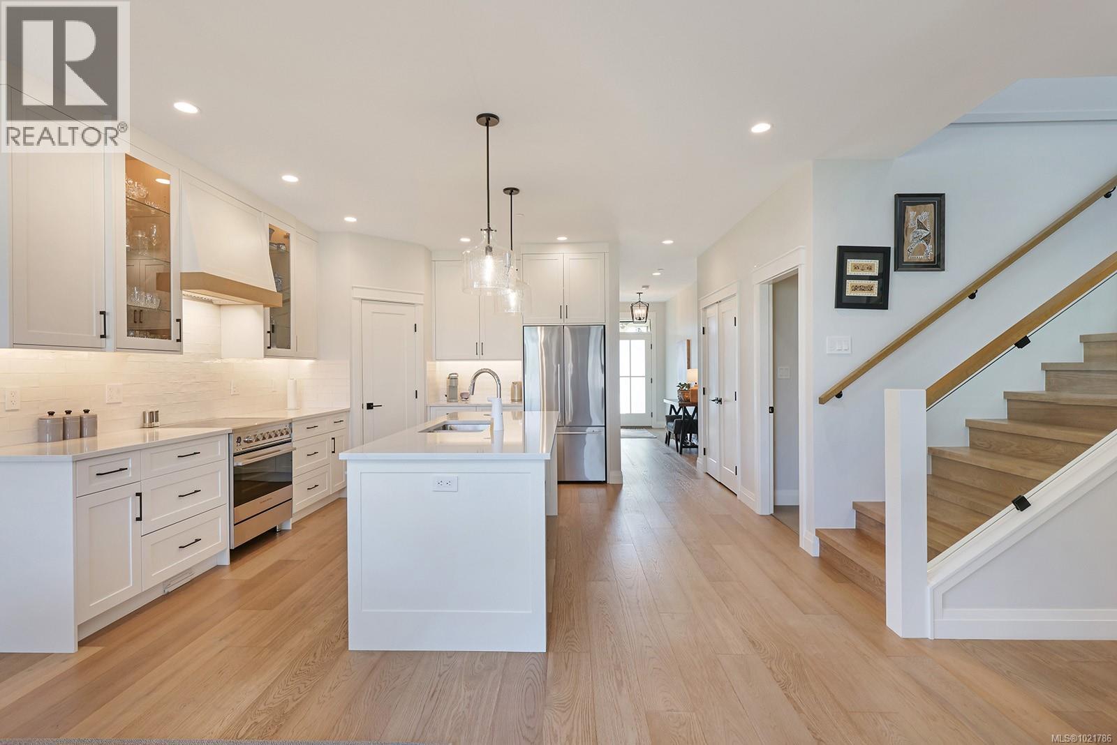 #115 1444 CROWN ISLE DR - 19