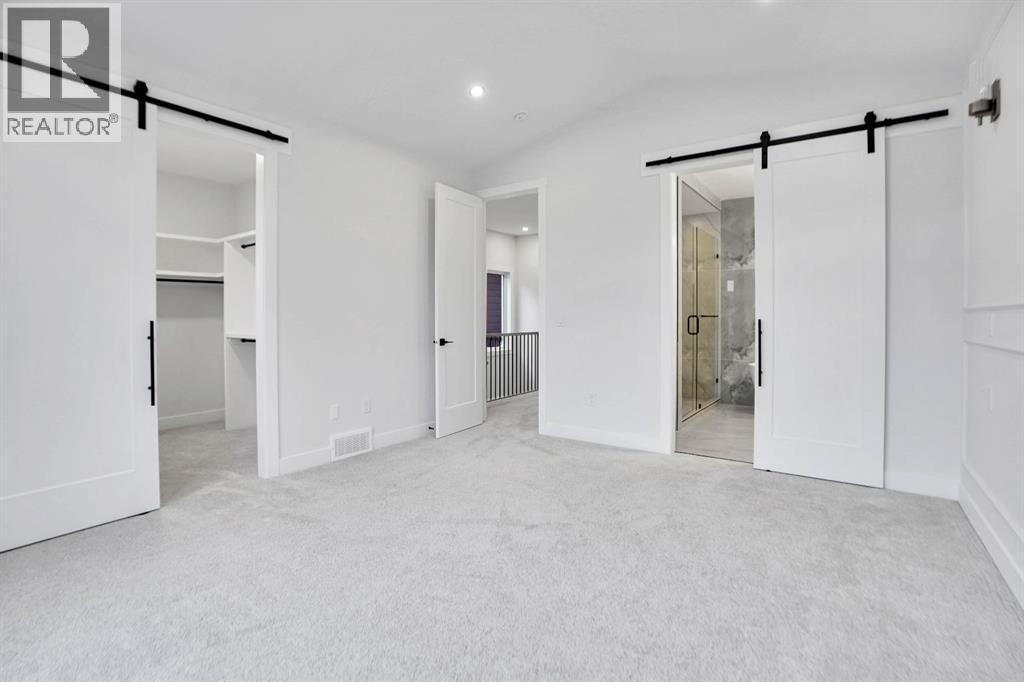 Single Family House for Sale in   Avenue NW Bowness Calgary 