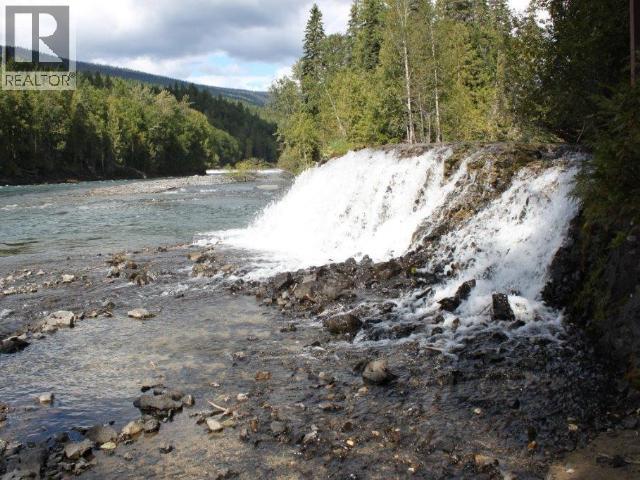 SPECIALTY CLEARWATER VALLEY ROAD - 40