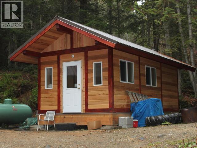 SPECIALTY CLEARWATER VALLEY ROAD - 51