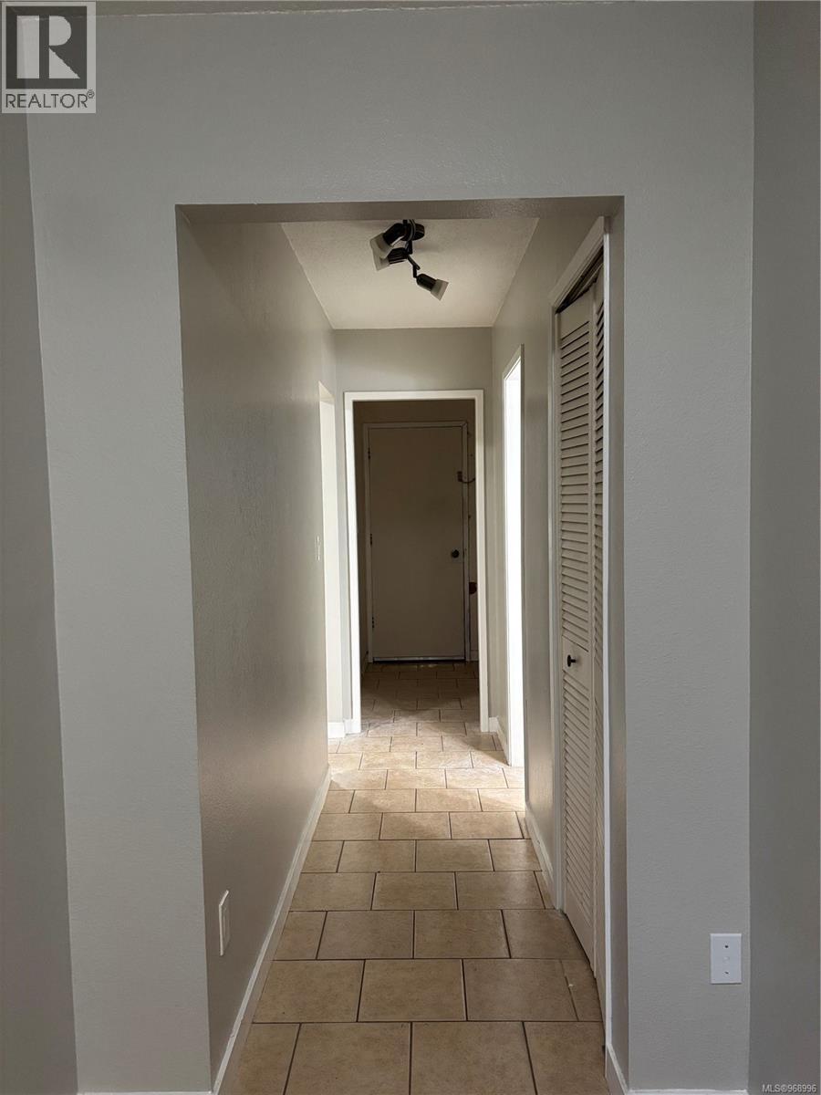 34 500 Muchalat Pl, Gold River