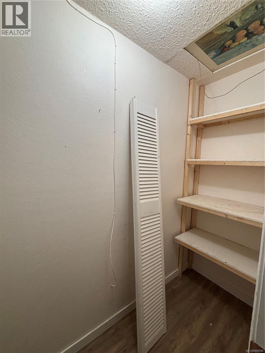 34 500 Muchalat Pl, Gold River