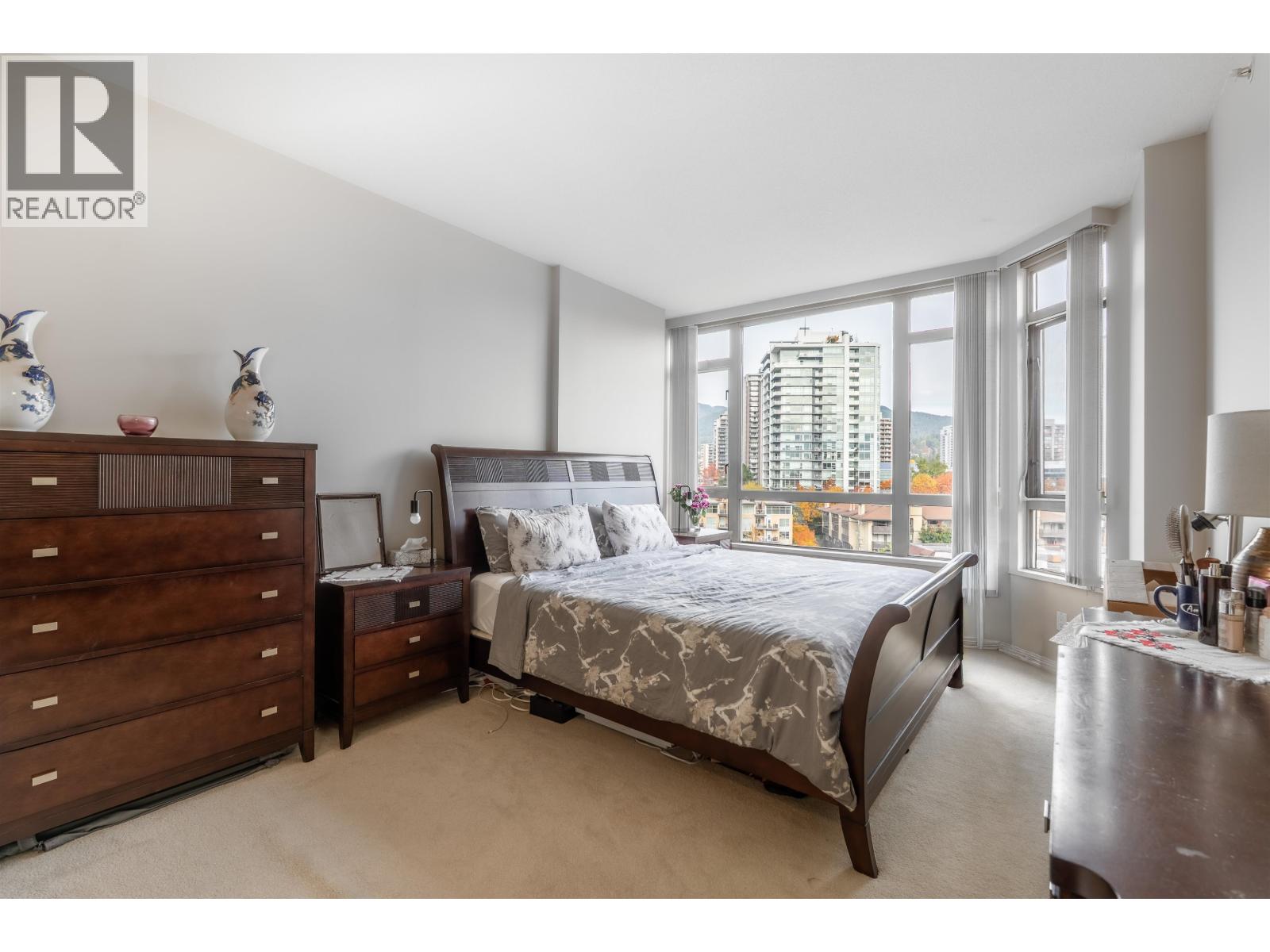 801 160 W KEITH ROAD, North Vancouver