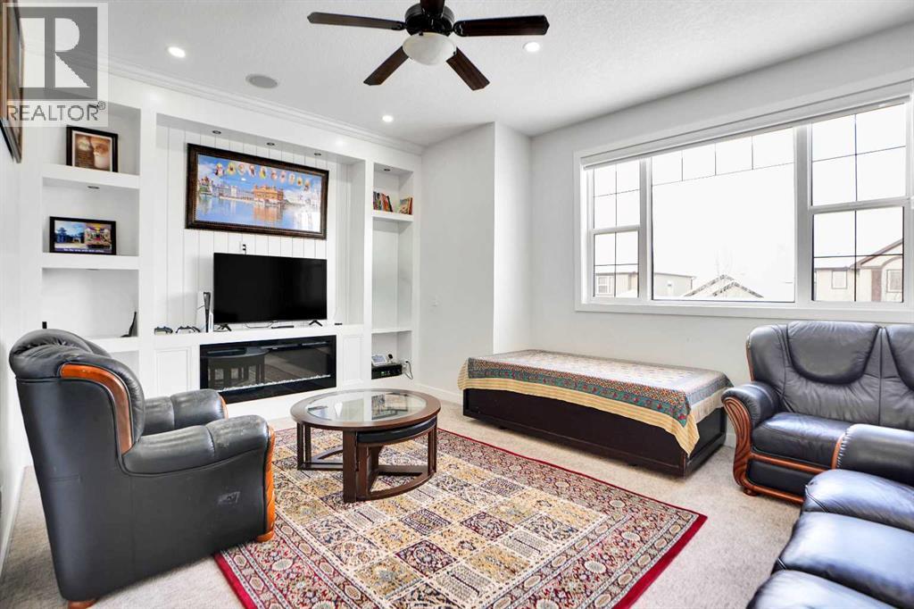 Single Family House for Sale in  Saddlebrook Circle NE Saddle Ridge Calgary 