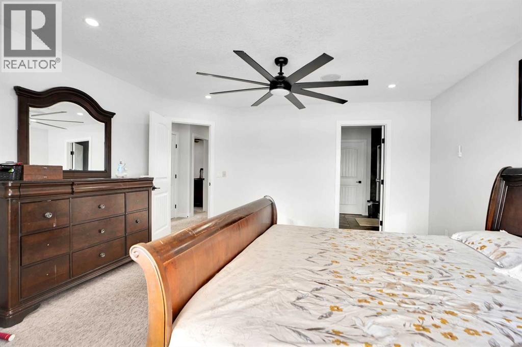 Single Family House for Sale in  Saddlebrook Circle NE Saddle Ridge Calgary 