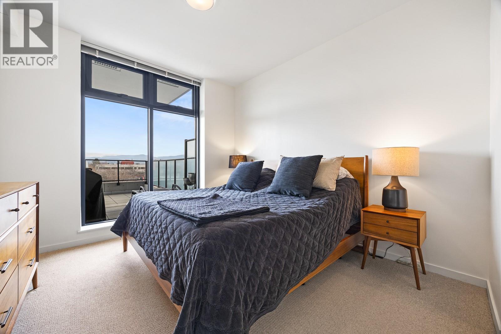 301 485 Groves Avenue, Kelowna