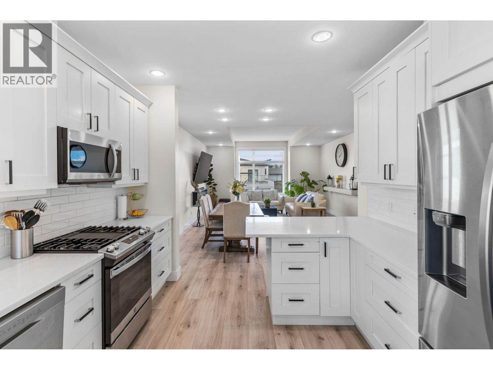  1943 Hemmerling Court, Kelowna