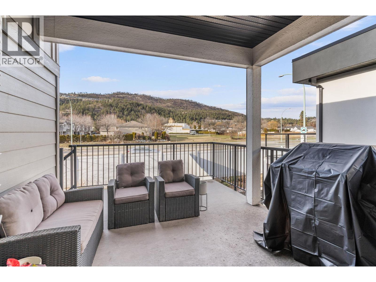  1943 Hemmerling Court, Kelowna